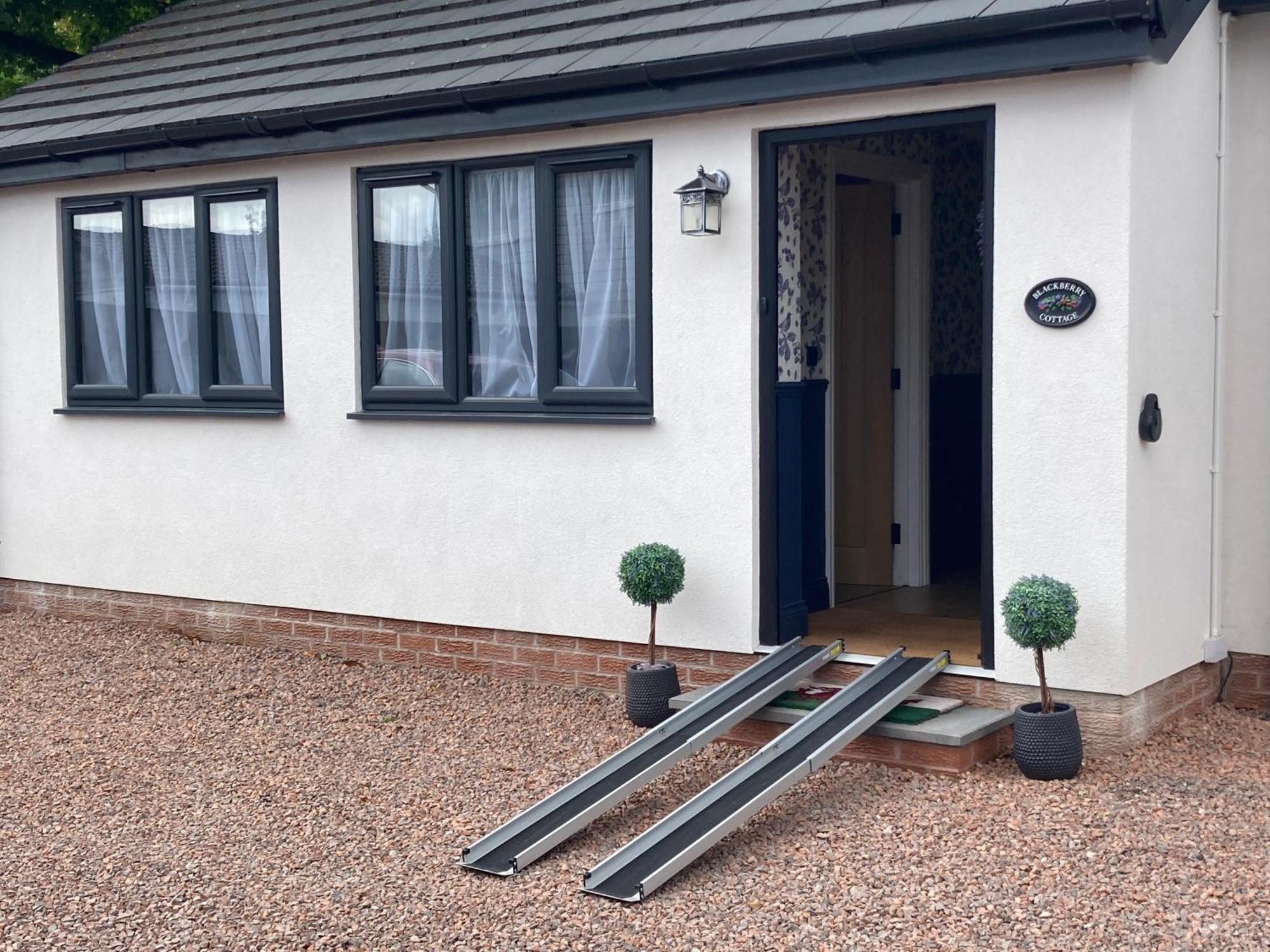 Blackberry Cottage Cardiff Exterior photo